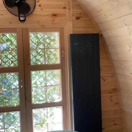 La Du Panda Holiday home Abrest